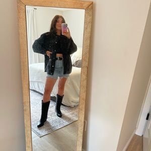 Meet your Posher, Caroline